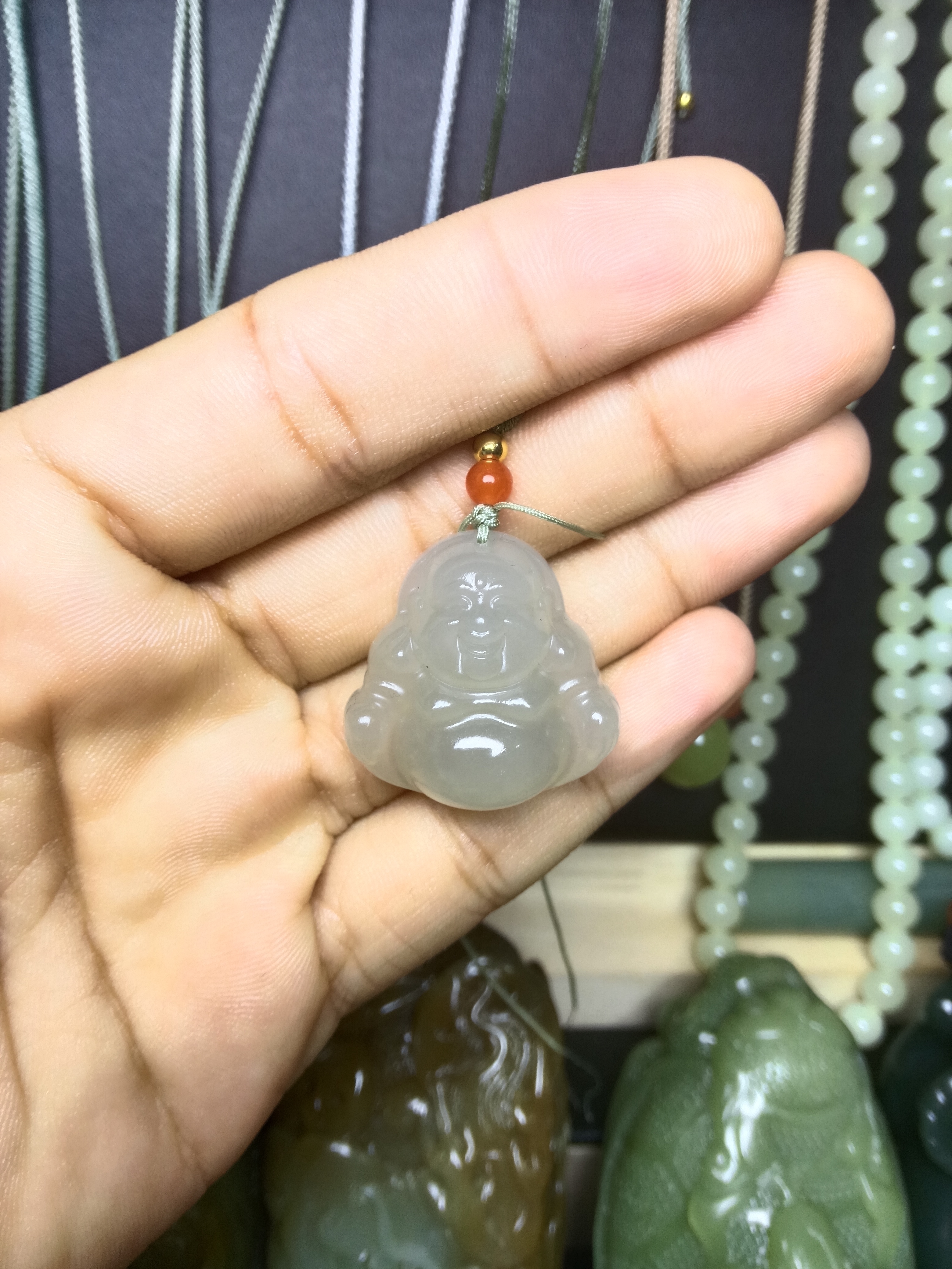 多样发货配绳适合女性佩戴