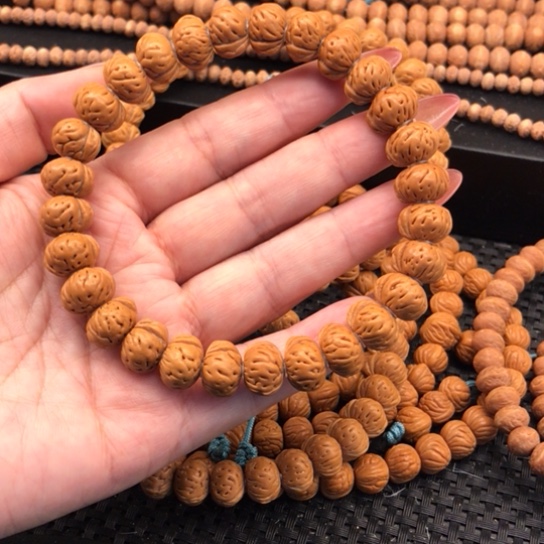 吊坠桃核青**茂蟠桃125