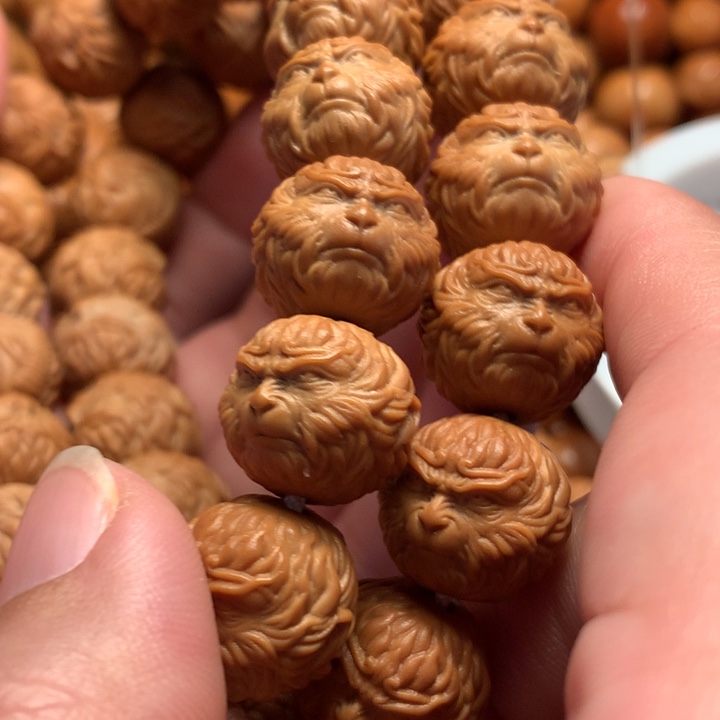 【闪购商品】猴头核桃手串火*头悟空