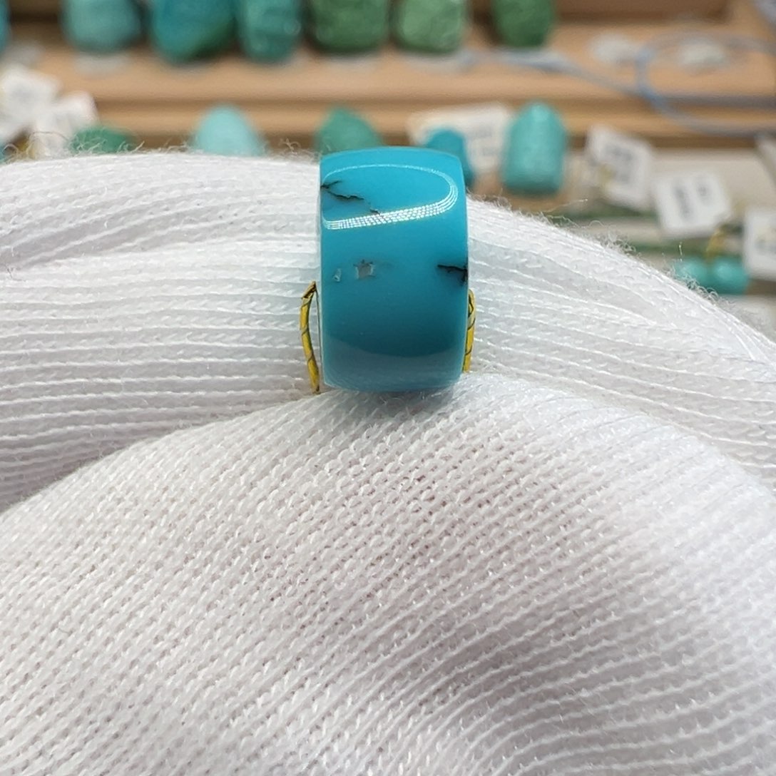 绿松石配饰未镶嵌大***大