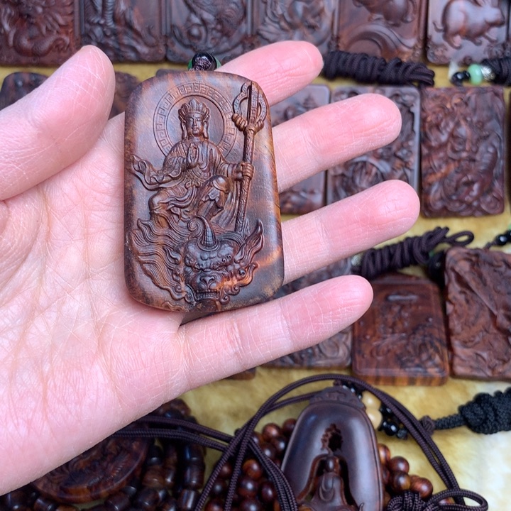 黄花梨/降香黄檀吊坠夏****待黄花梨黄花梨