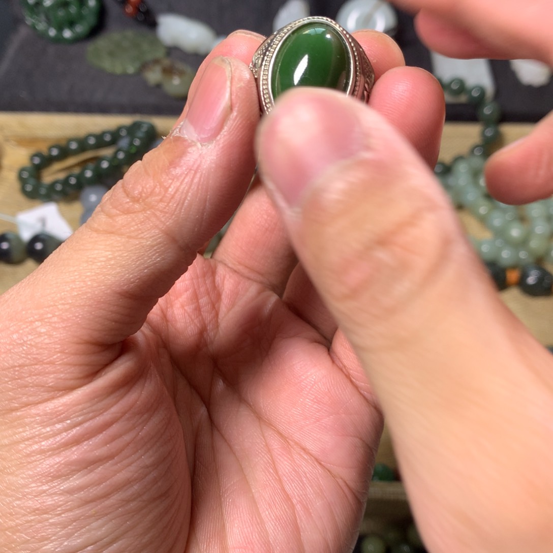 和田玉手链未镶嵌和田玉碧玉戒指