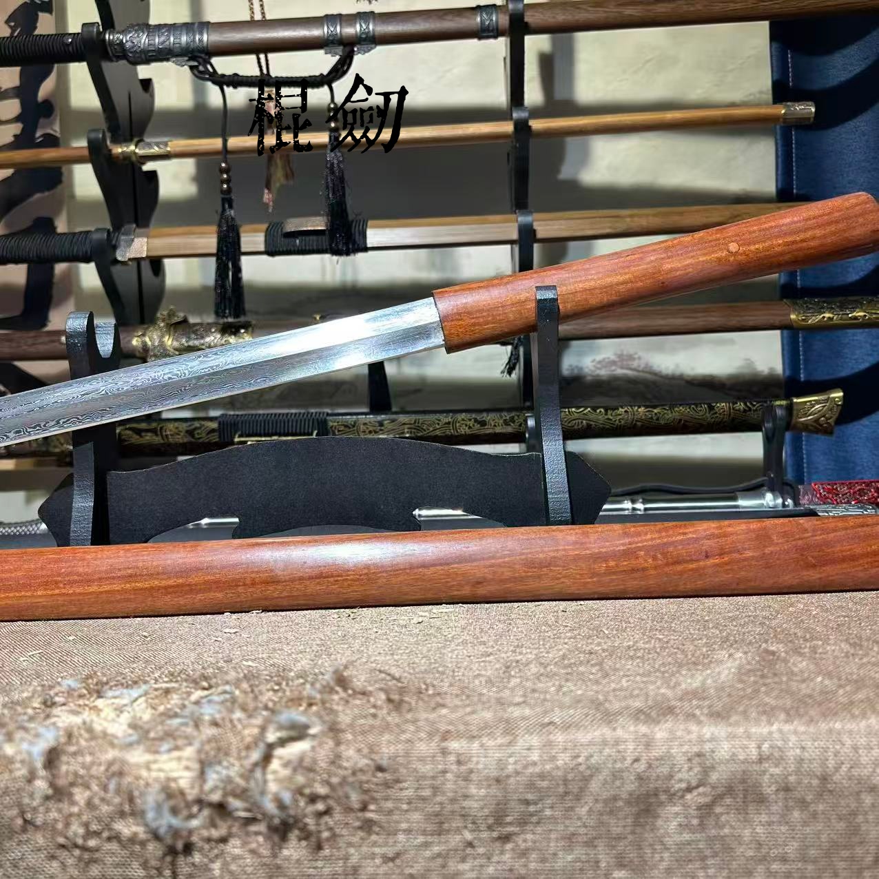龙泉刀剑一体锻打花纹钢条子龙凤檀装送礼收藏佳品未开刃