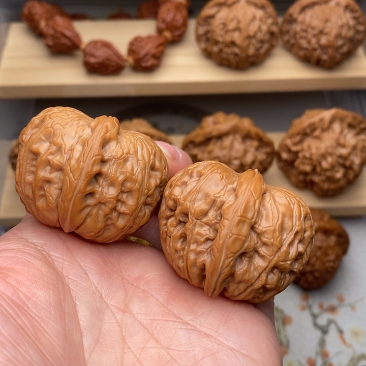 把件核桃文玩核桃元宝