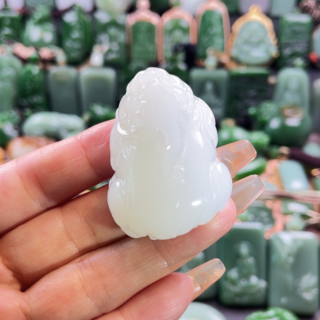 和田玉挂件未镶嵌