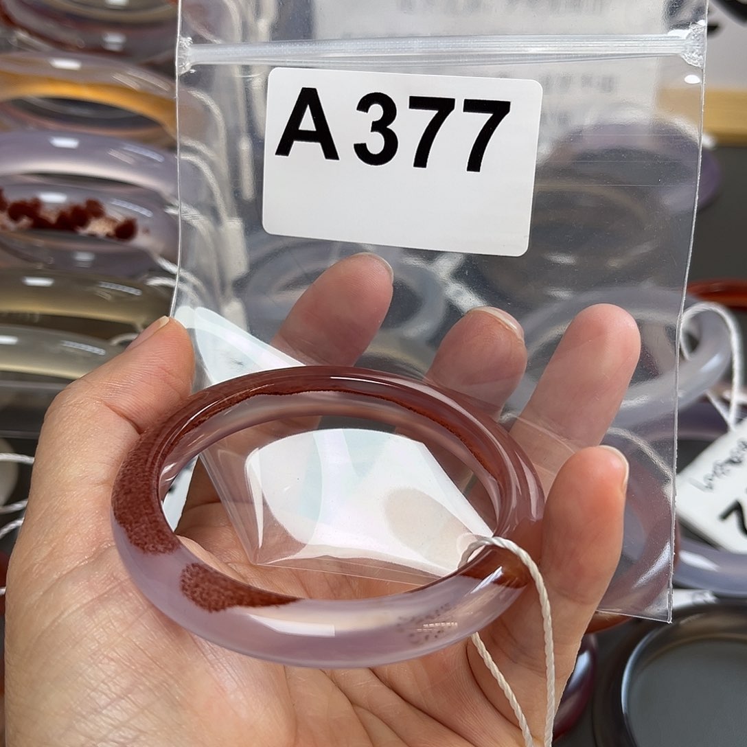 手镯玛瑙/玉髓未镶嵌T***?53-377