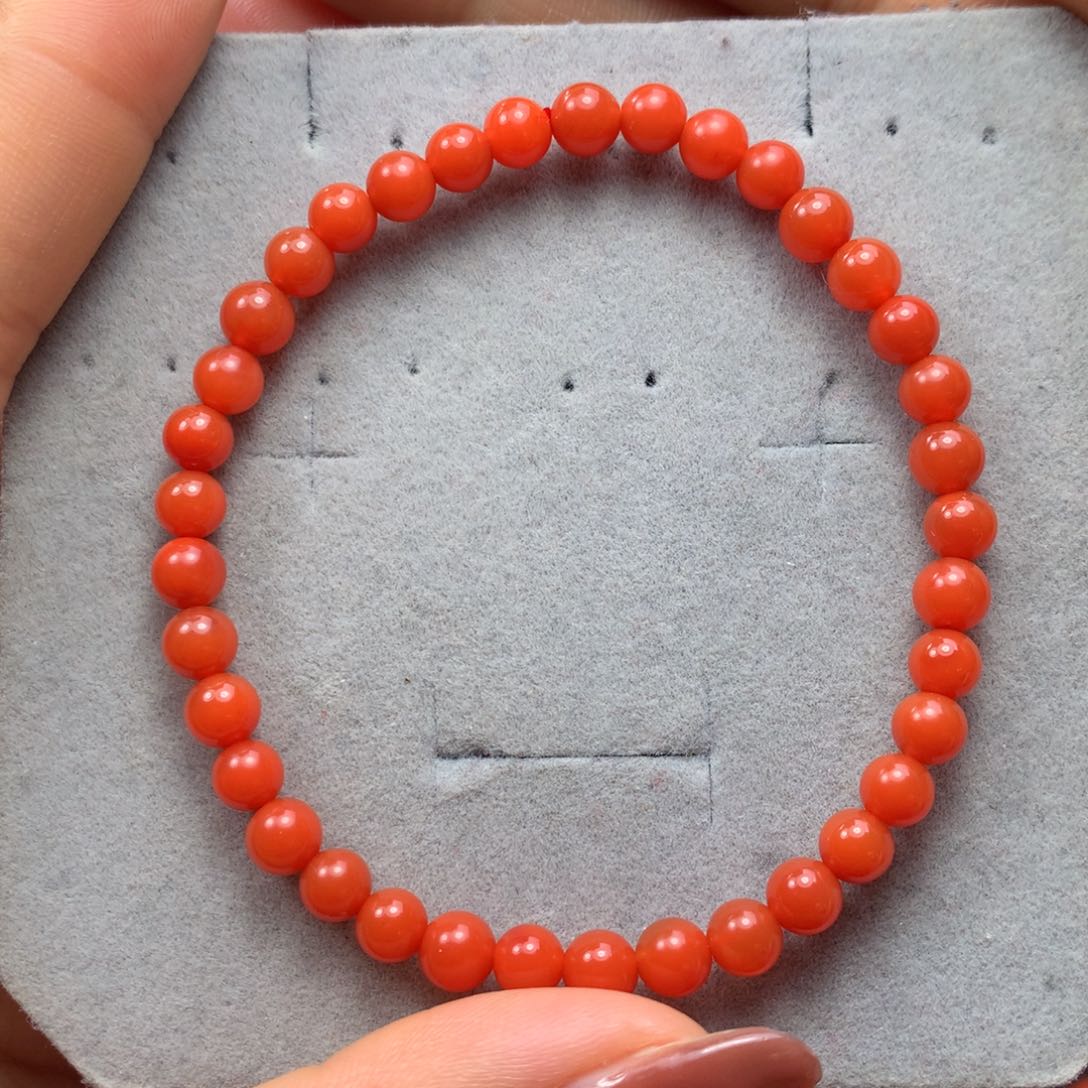 南红玛瑙手串未镶嵌