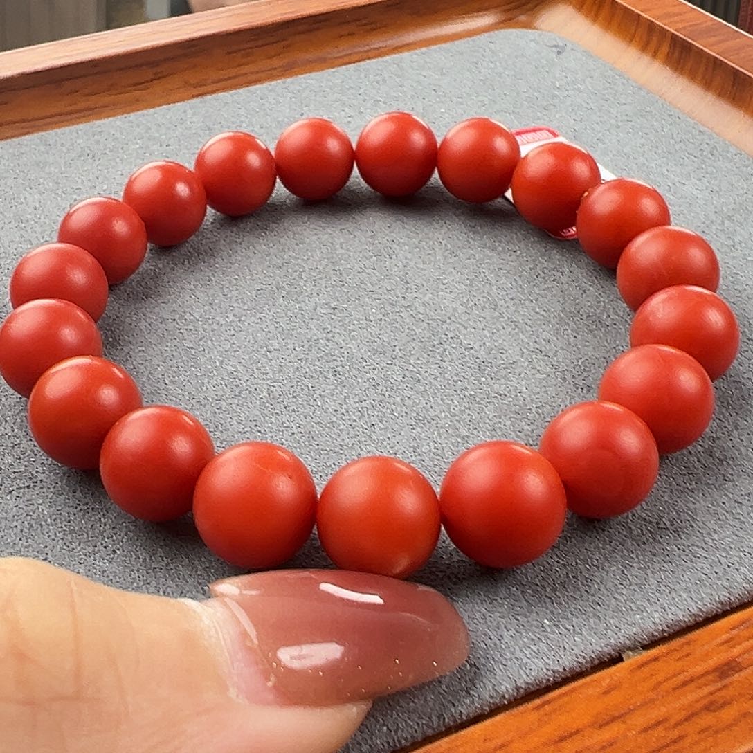 南红玛瑙手串未镶嵌