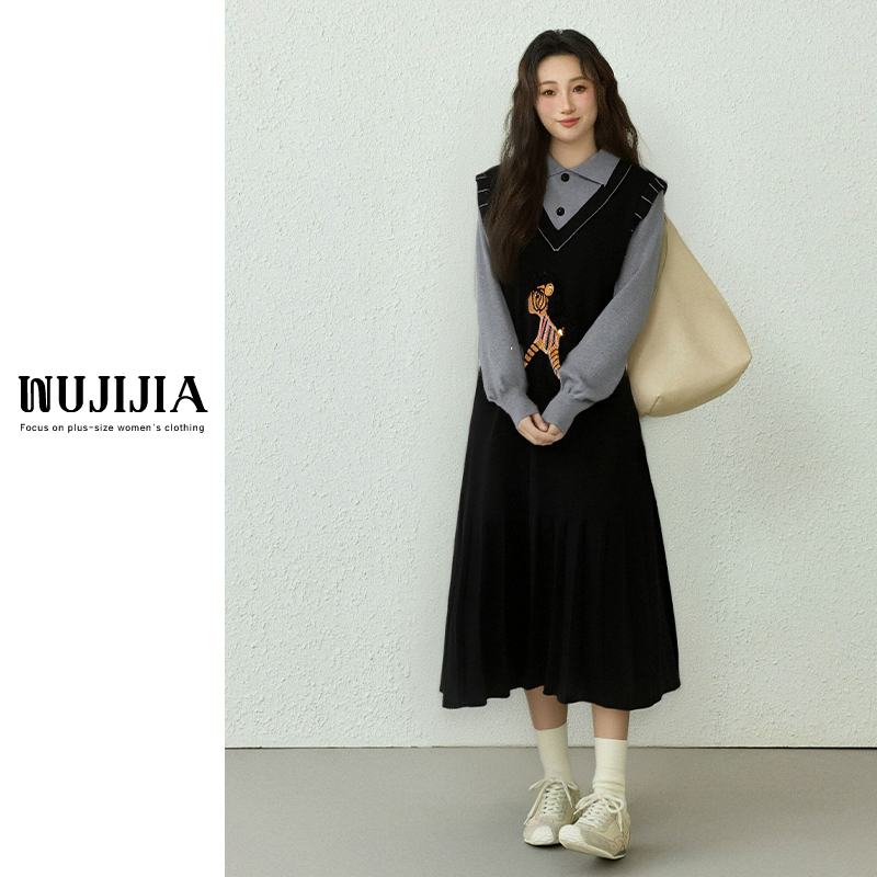 五季家大码女装冬季加厚假两件很厚拼接撞色黑拼灰连衣裙GZM7078