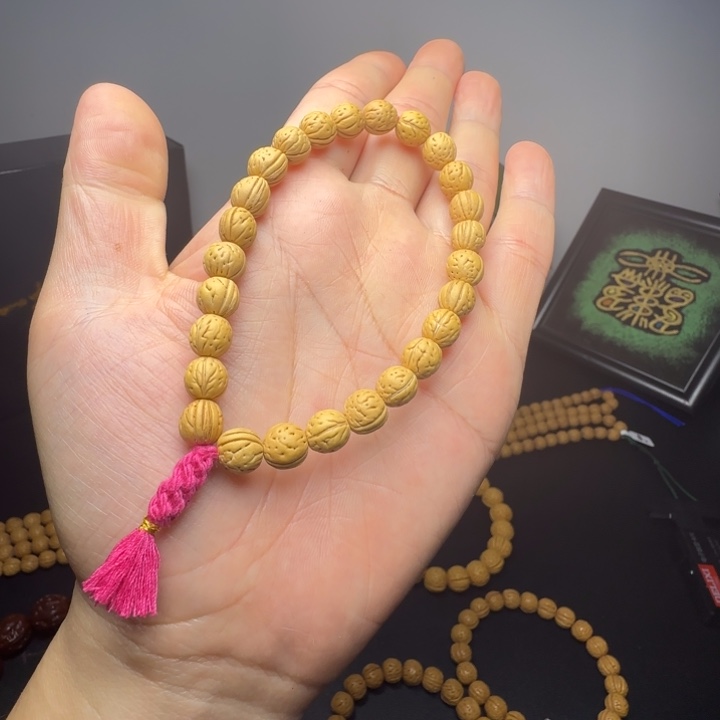 d***i手串桃核精品野生桃核手持