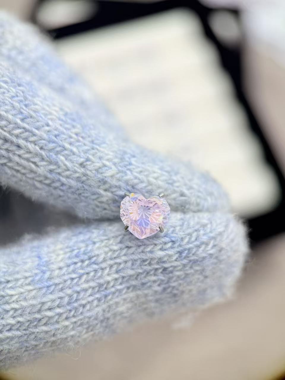 钛钢锆石耳饰 A543 粉色爱心烟花切锆石8x10mm耳骨钉耳钉