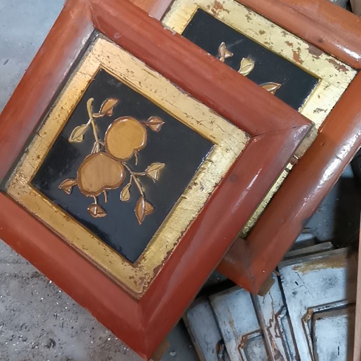 木W****）老木雕花版四片