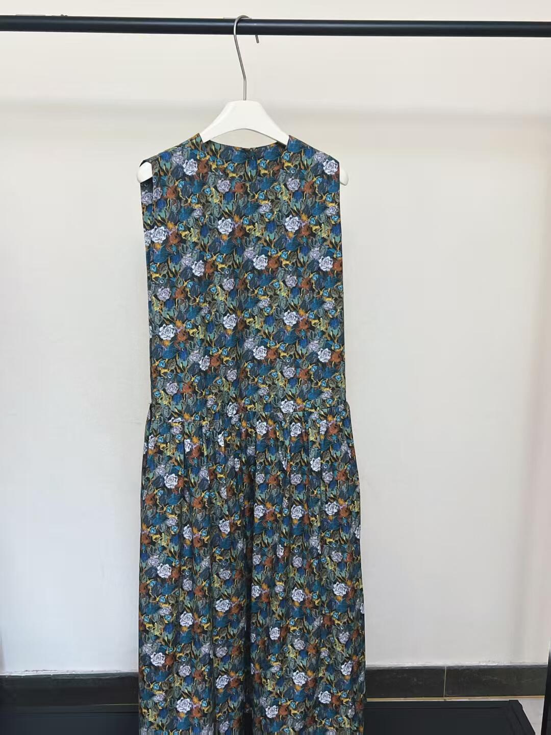 【吐血清仓】2025碎花连衣裙印花宽松无袖5P5G1575H纯欲慵懒风女装