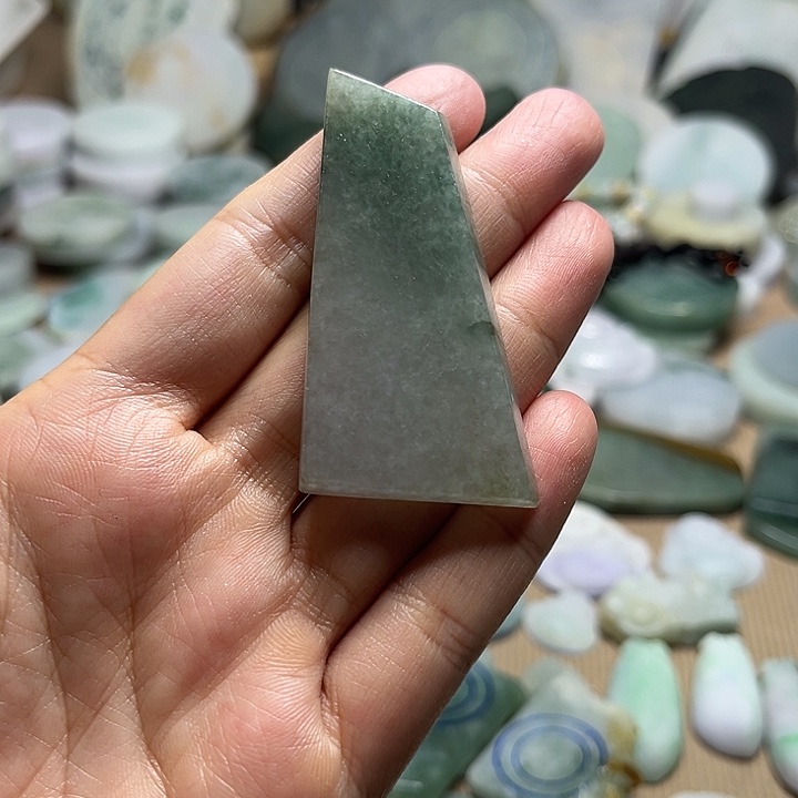 未镶嵌定制翡翠A货