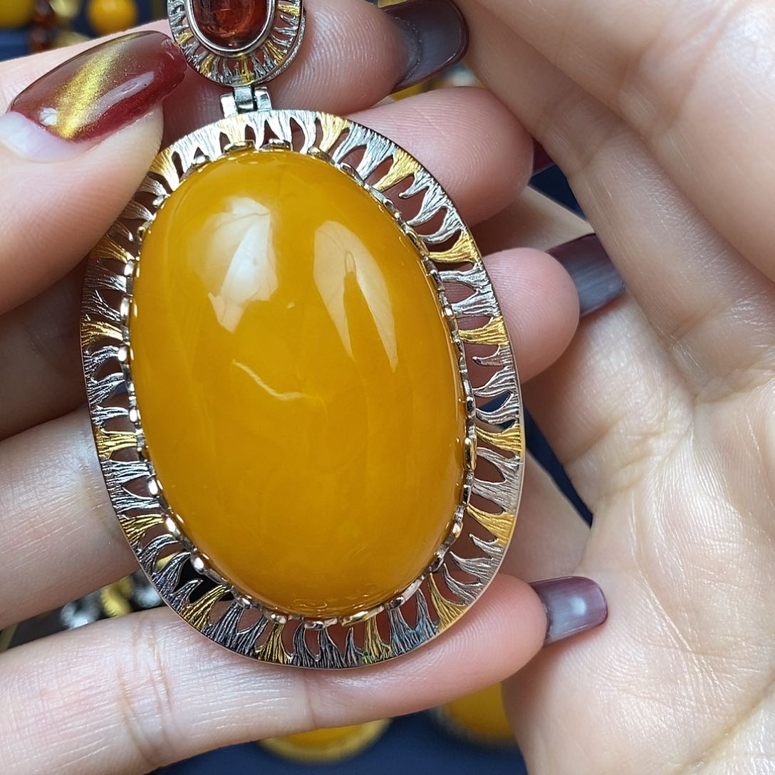 蜜蜡吊坠(不含链)银S925镶嵌漂**海