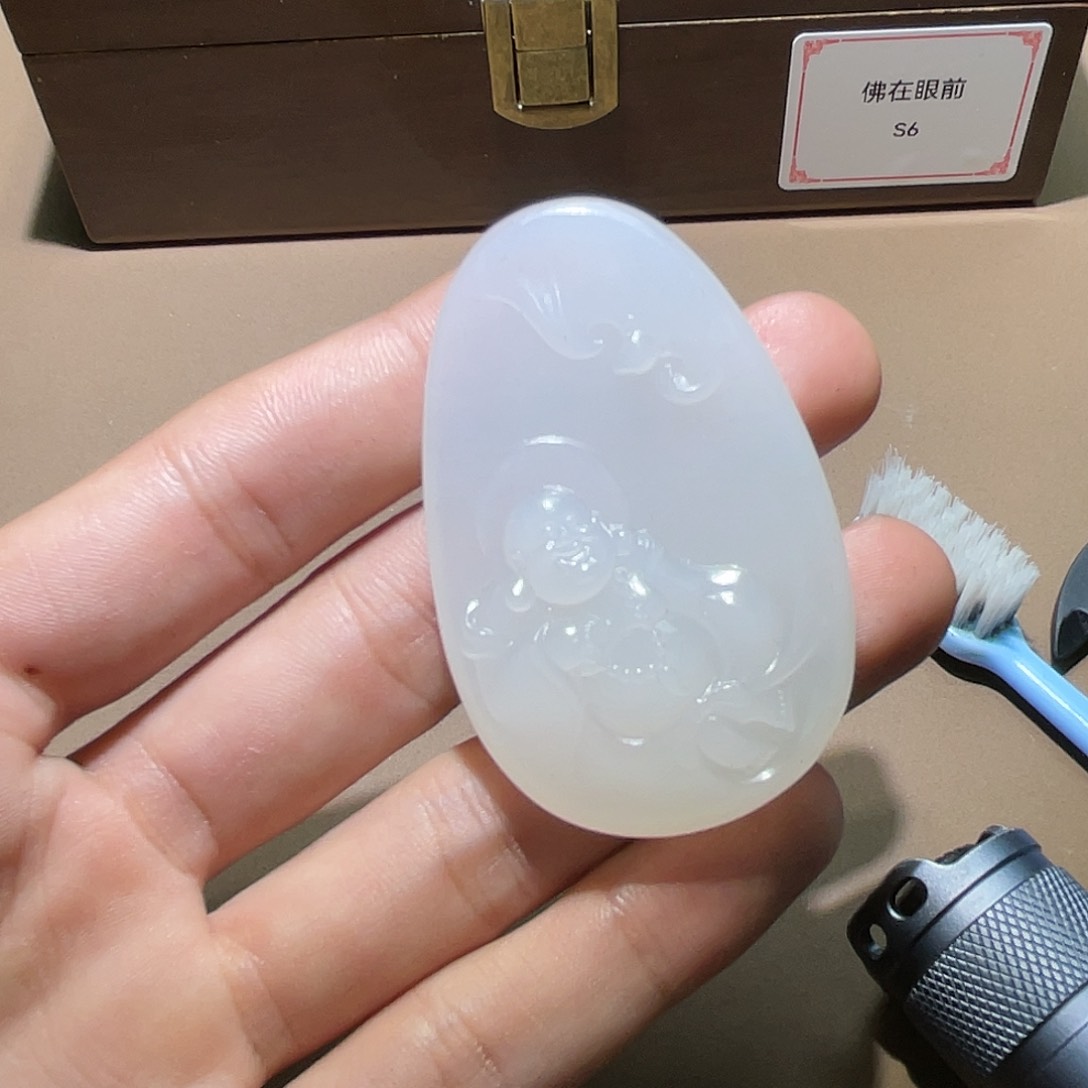 和田玉颈饰未镶嵌z6