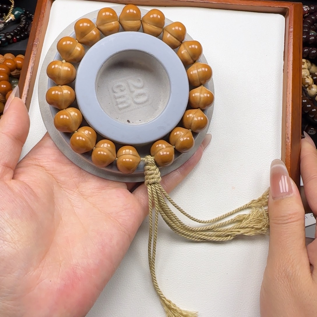 琬***琰手串猴头核桃猴头