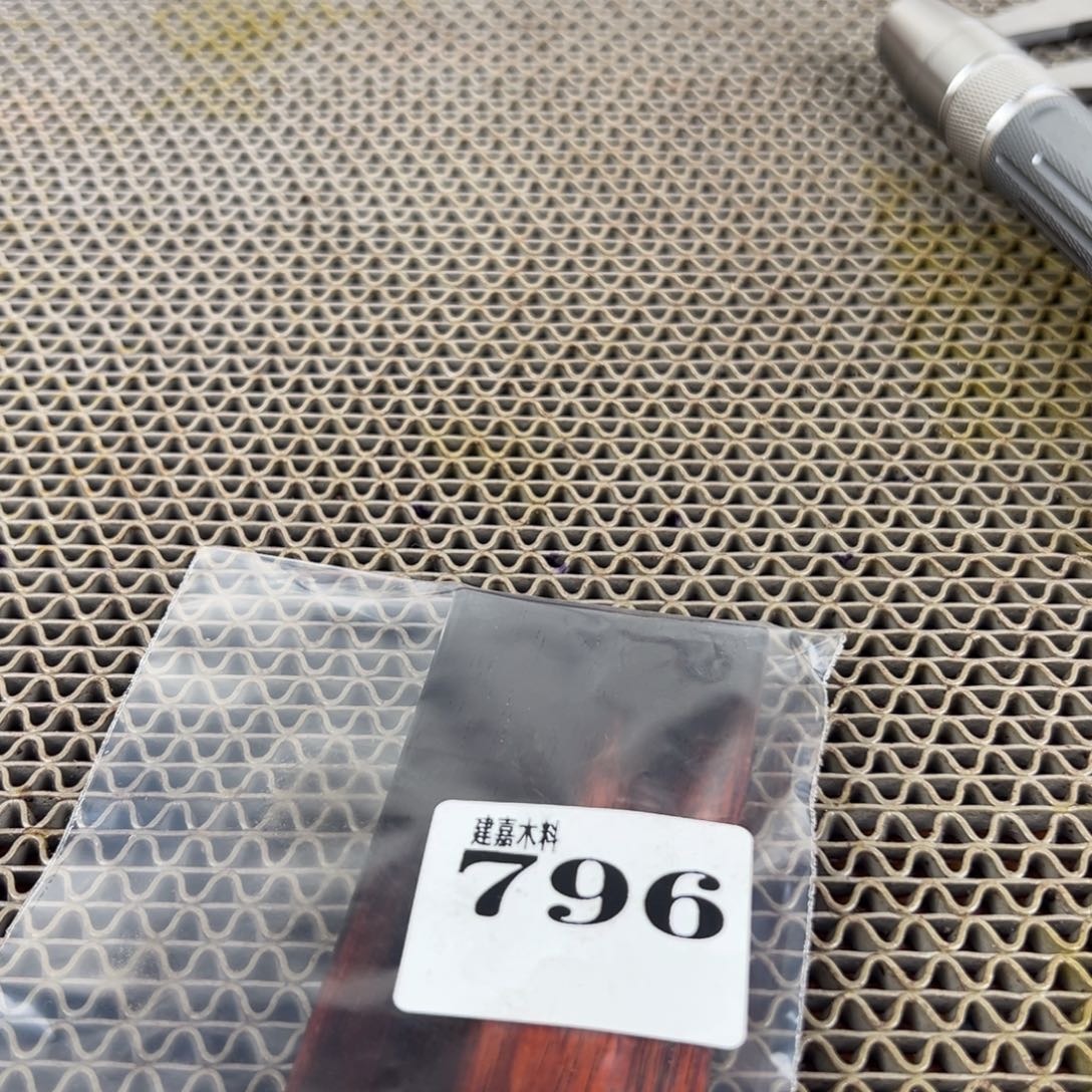 黄***板木木料一物一拍木料