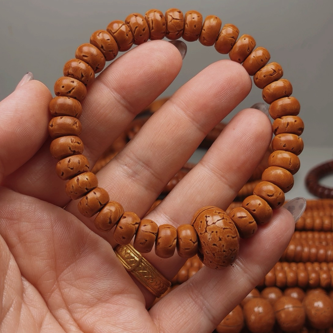 桃核实心手串5×10算盘珠（精品）