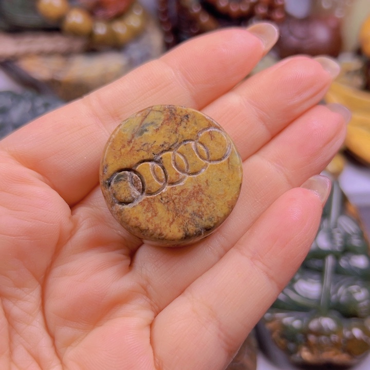 岫岩河磨玉（透闪石质玉）吊坠(不含链)未镶嵌