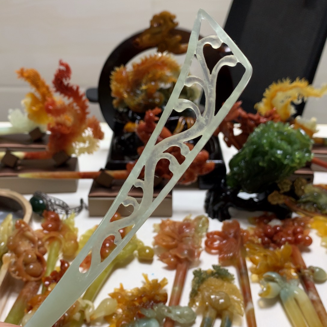 蛇纹石玉发饰未镶嵌