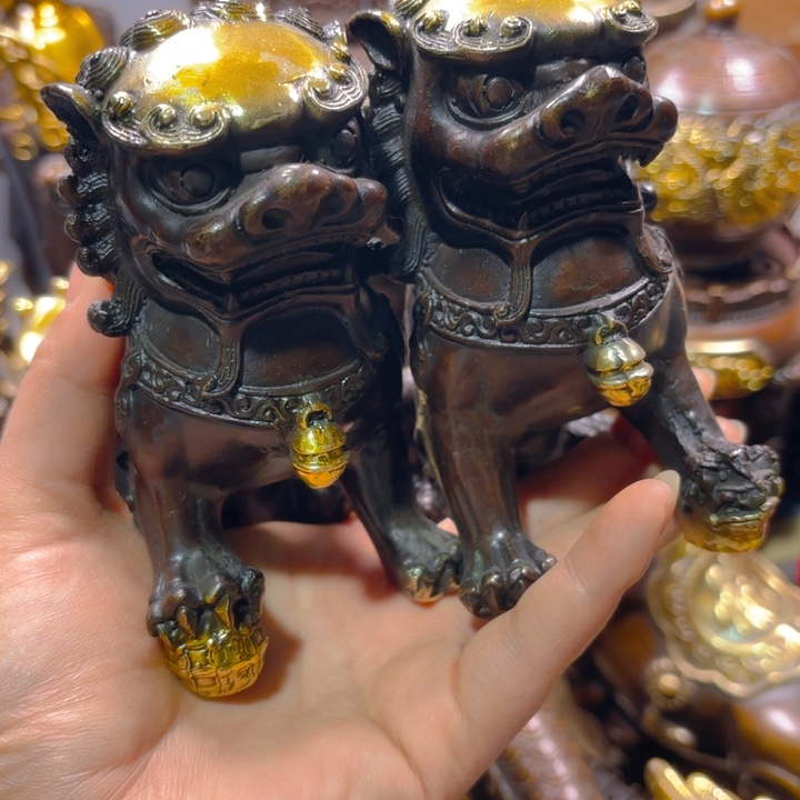 铜器摆件收收藏藏