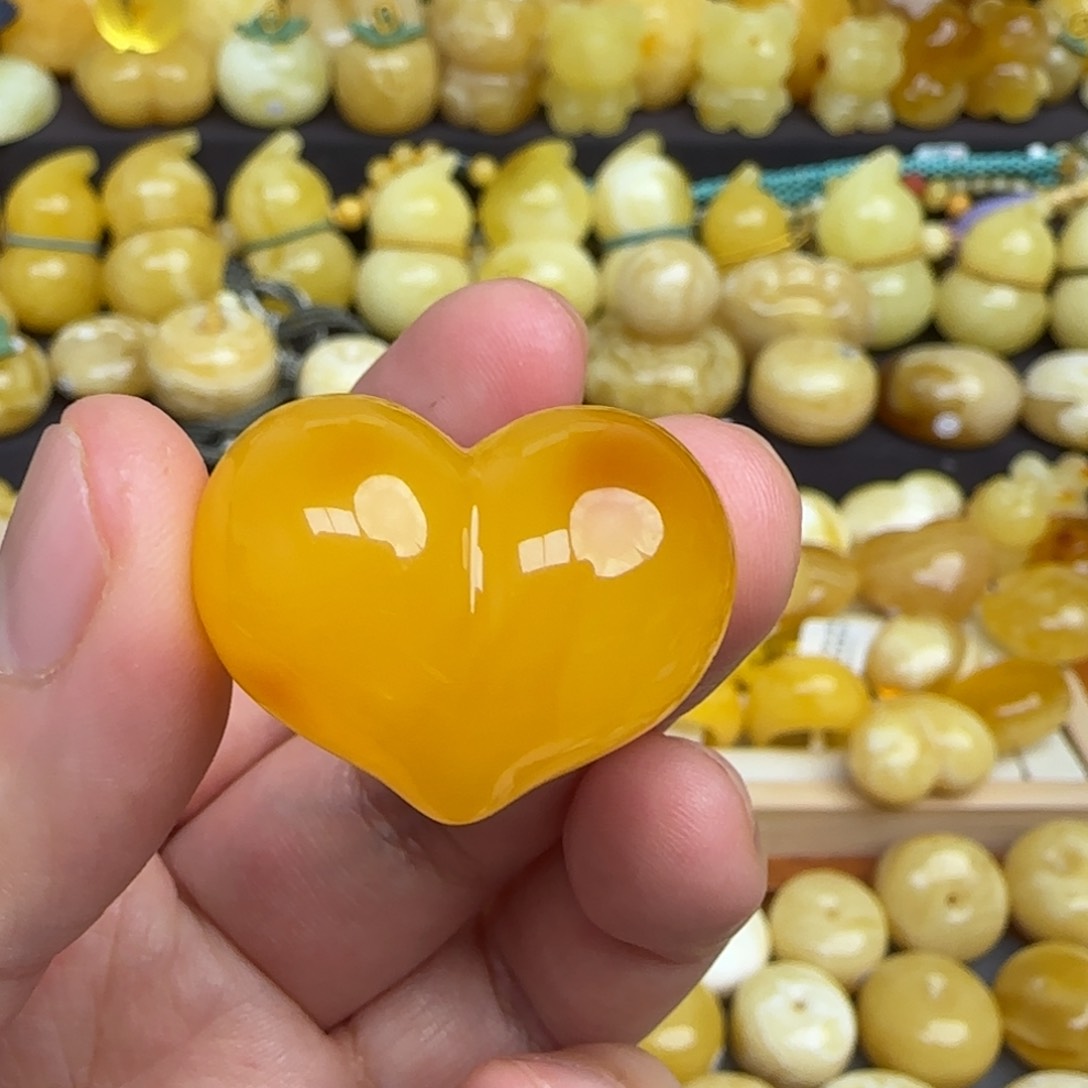 蜜蜡吊坠(不含链)未镶嵌焦皮料蜜蜡屁桃爱心吊坠