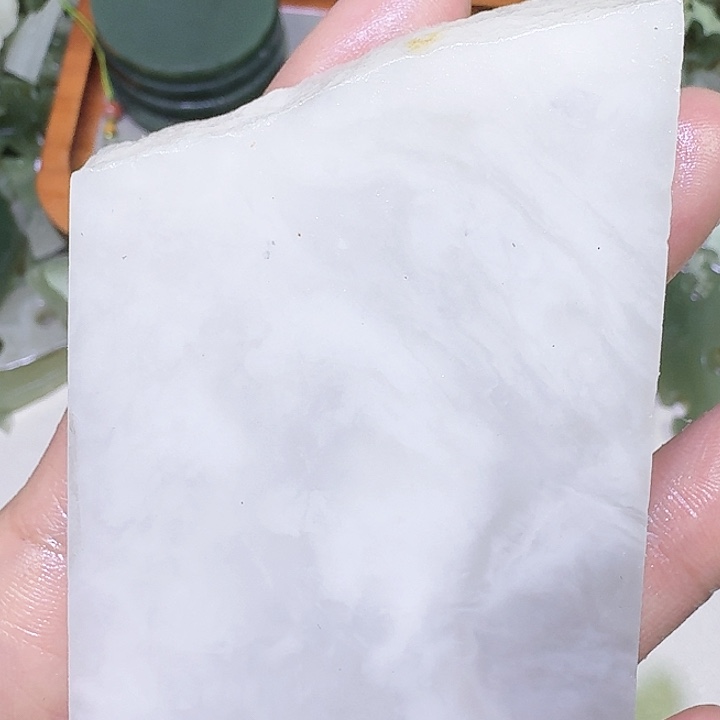 和田玉未镶嵌车挂