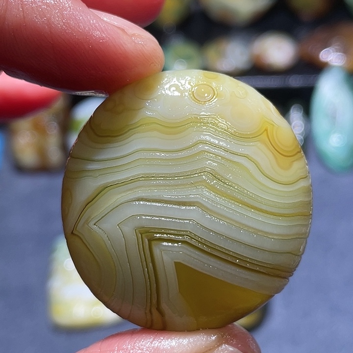 玛瑙/玉髓未镶嵌珠宝奇石