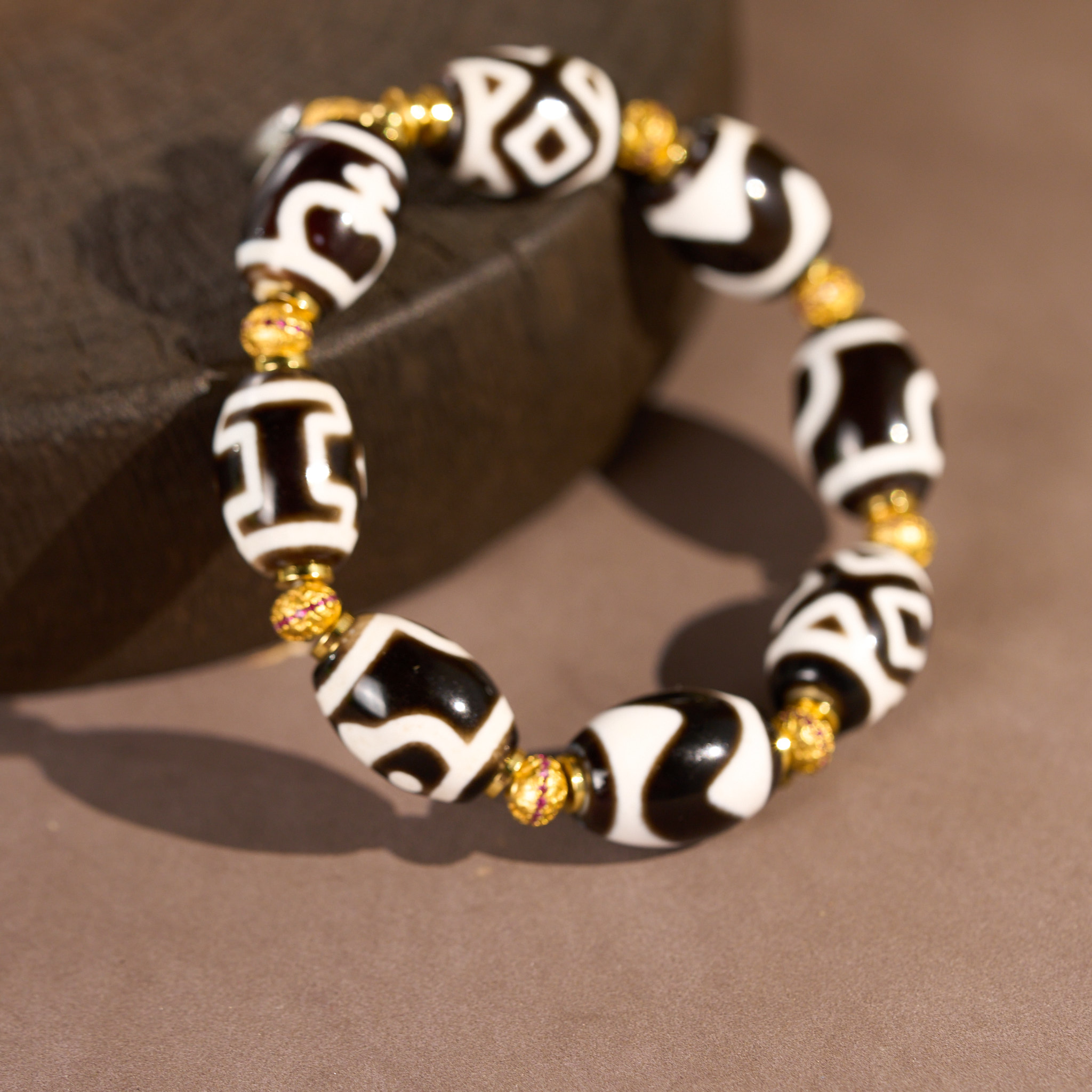 （一芳）黑白达洛多宝阵阵手串 E7KRZ 多样性发一