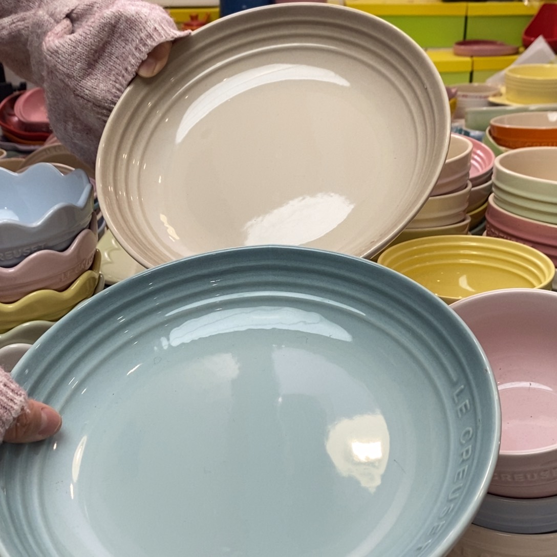 瓷片微瑕2个9英寸大温哥华盘