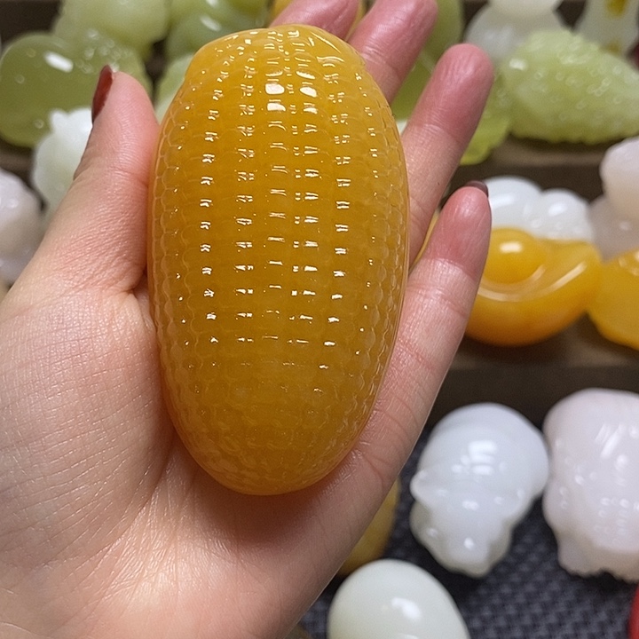 玉天然桌面小摆件