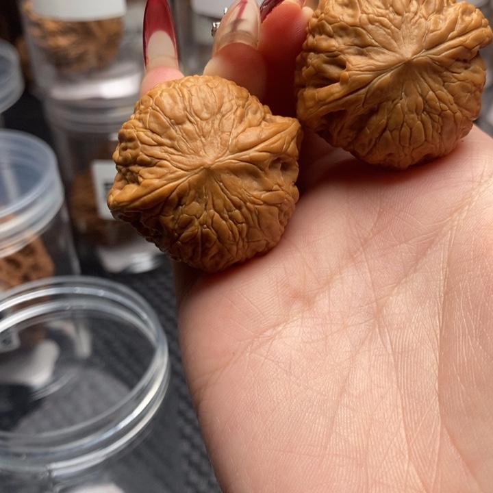 文玩核桃吊坠?铁锤