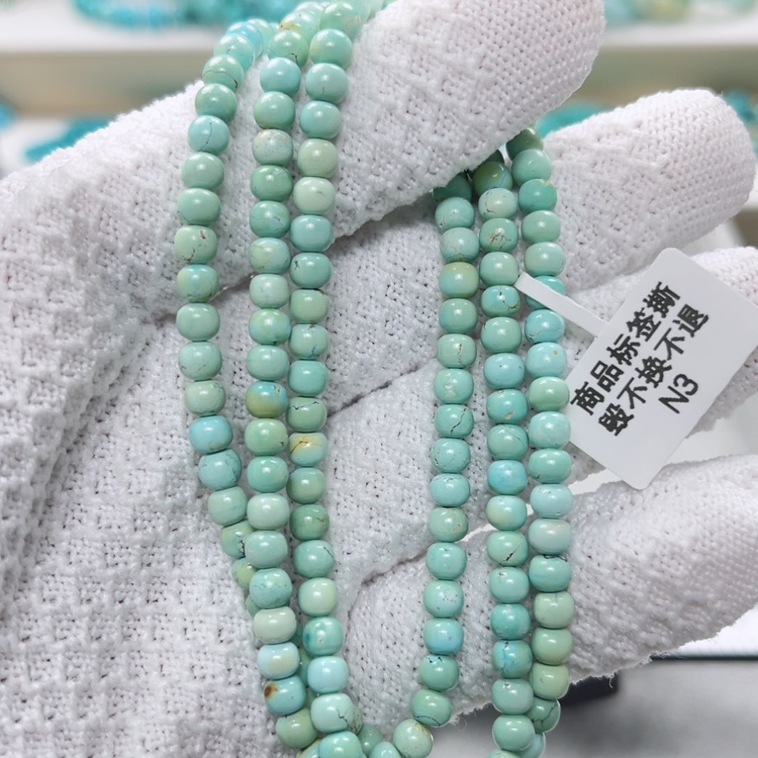 绿松石绿松石未镶嵌