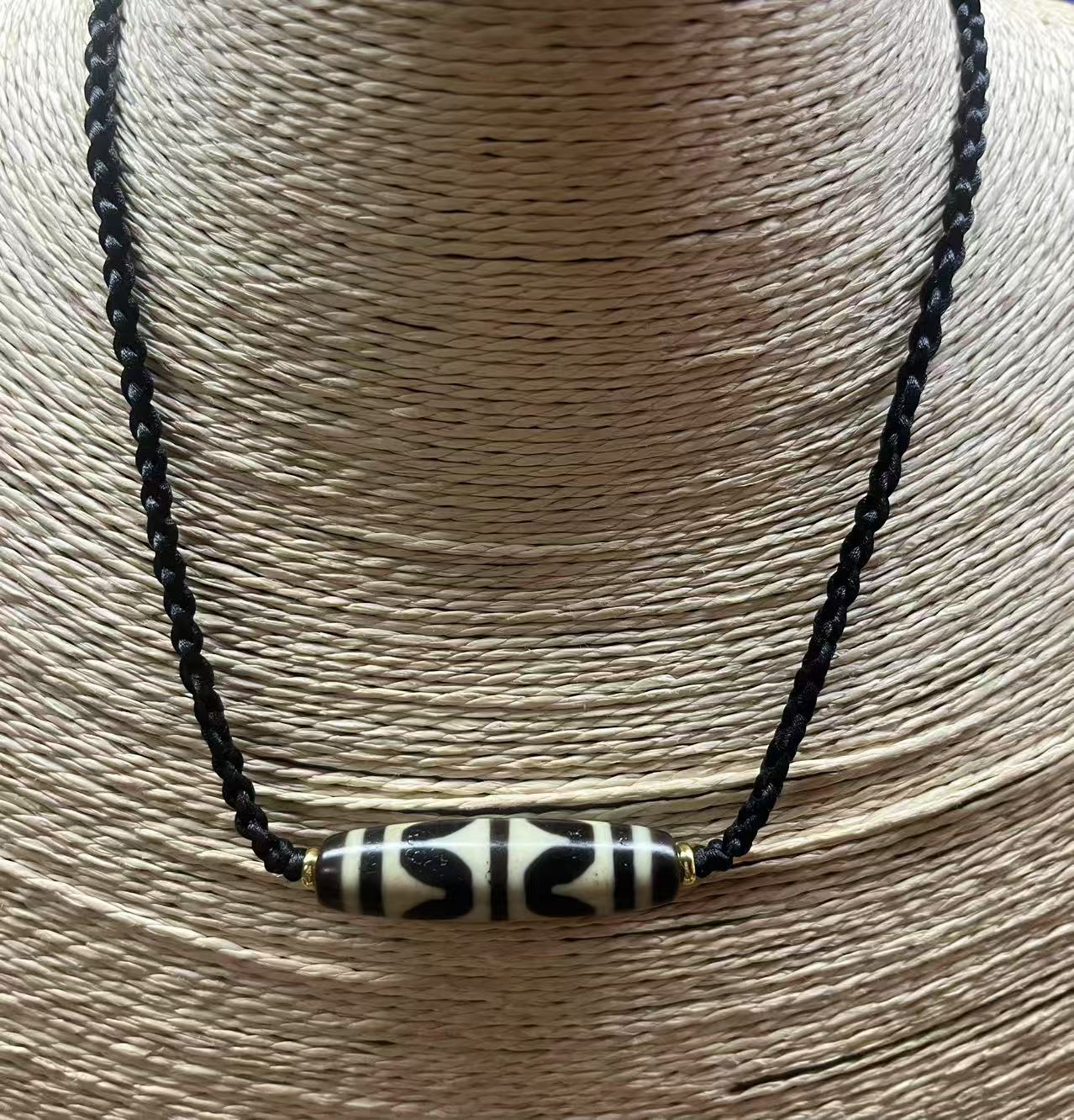 一款建成7A双牙牙锁骨链