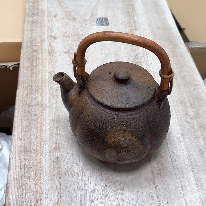 瓷片春*噗哈哈哈哈哈哈哈哈哈我