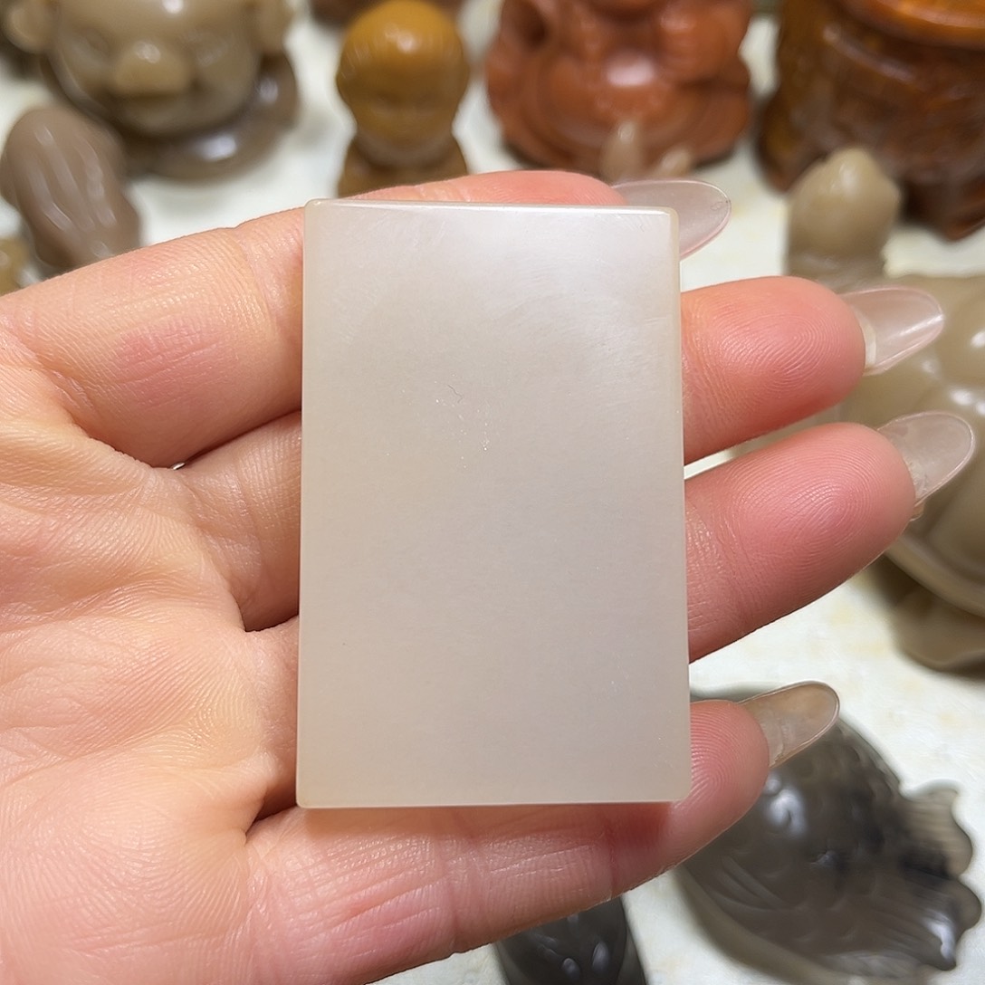 白玉菩提吊坠白玉菩提吊坠