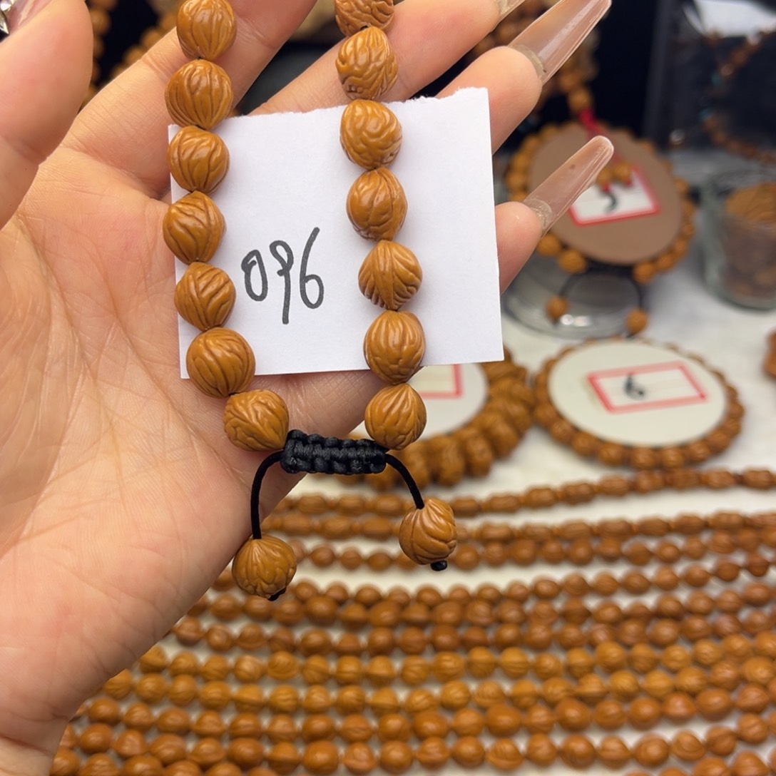 桃木龙纹桃核小布丁手串