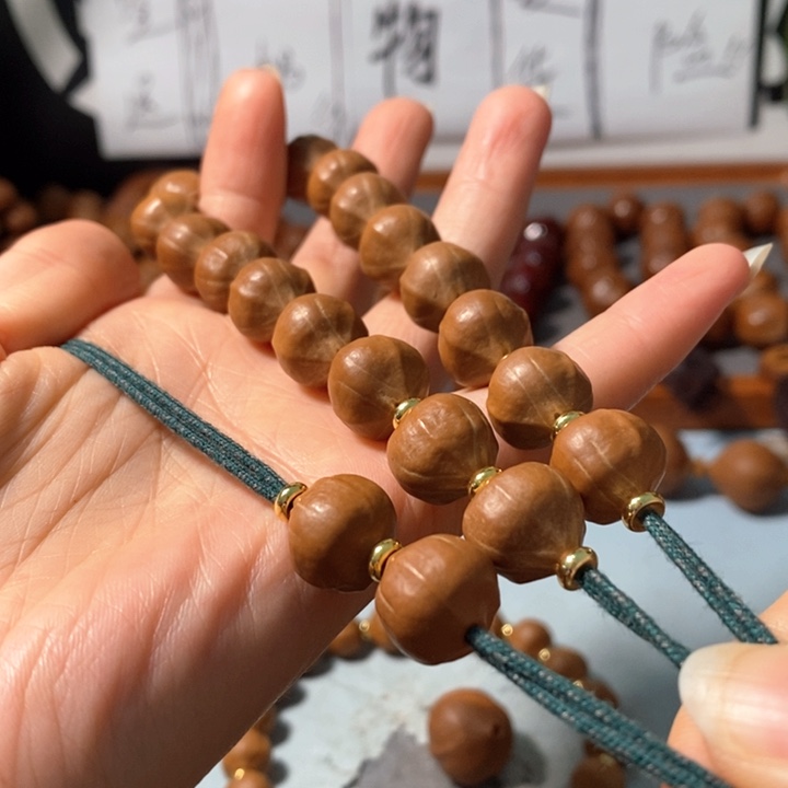 橄榄核手串2131精品小蒜头铁核铁核18+2颗