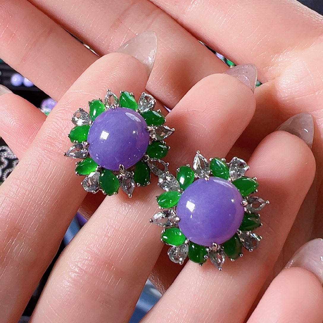 翡翠耳饰18K金镶嵌红签收后24小时鉴赏期