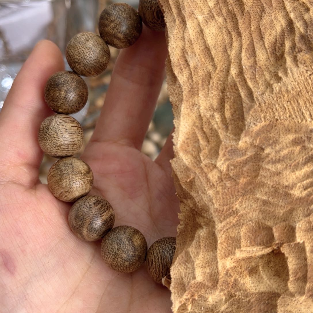 香榧木木料柬埔寨菩萨棋卡13，11克