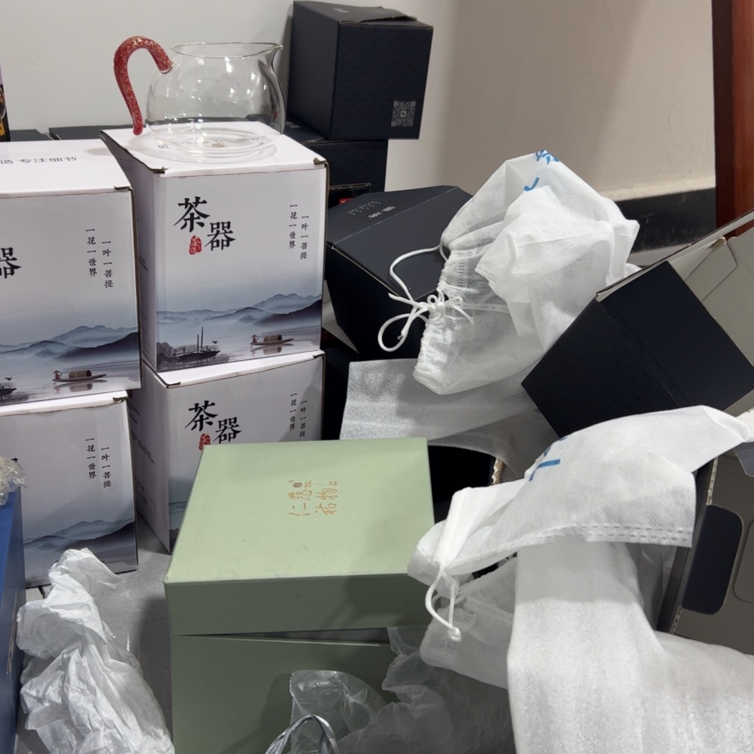 小****志星空方盖特价包邮