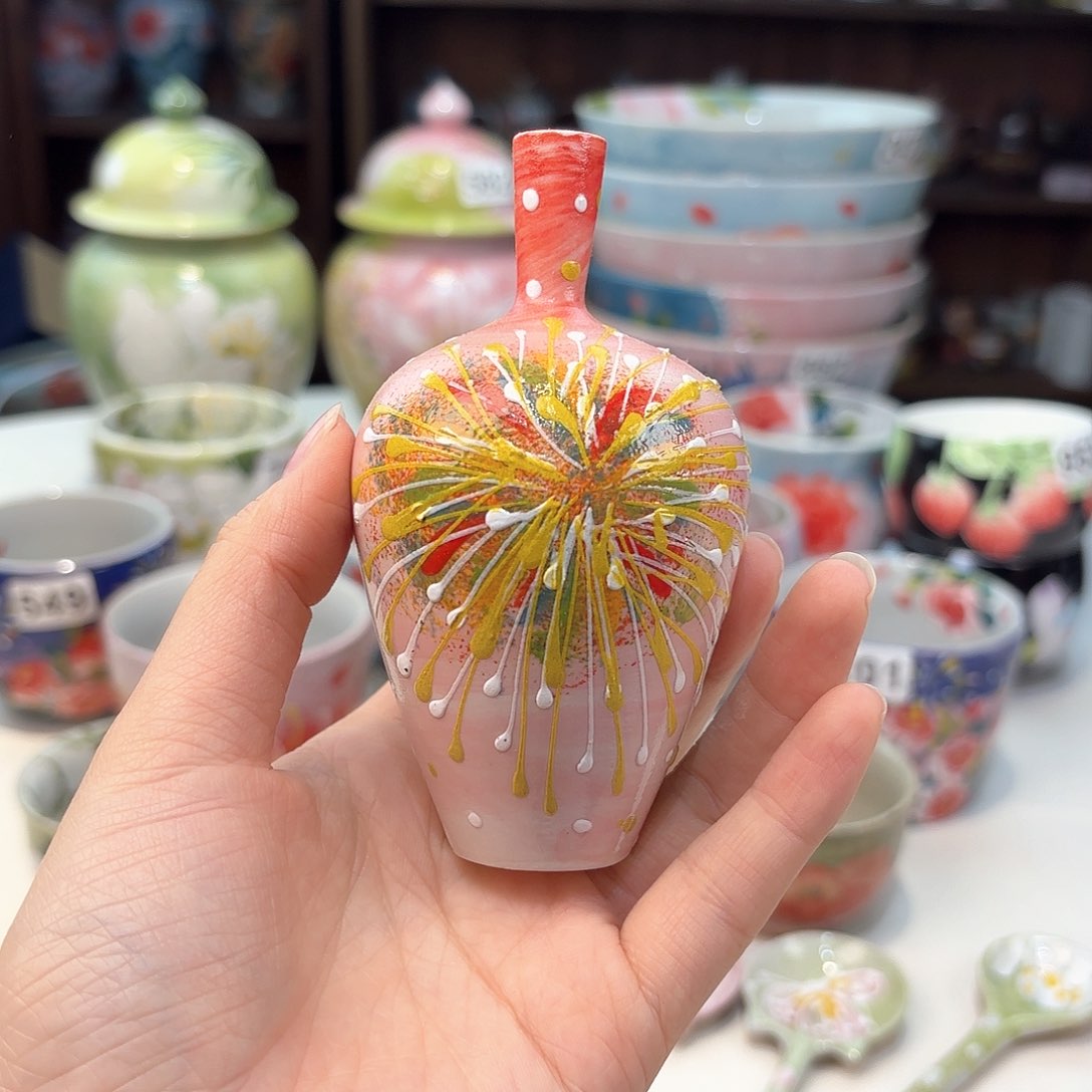 瓷片兔兔好可爱啊