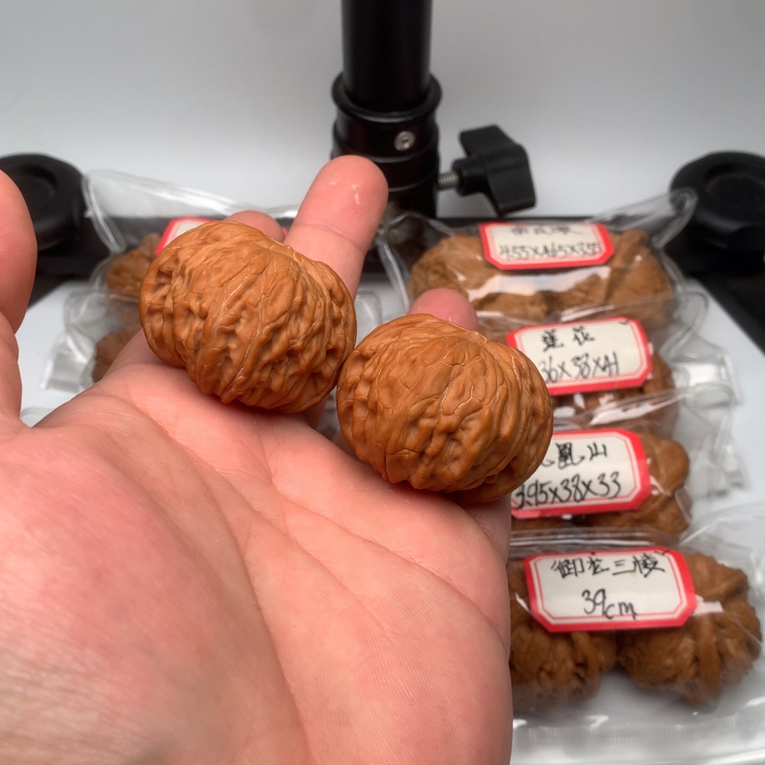 文玩核桃把件秀*磨盘