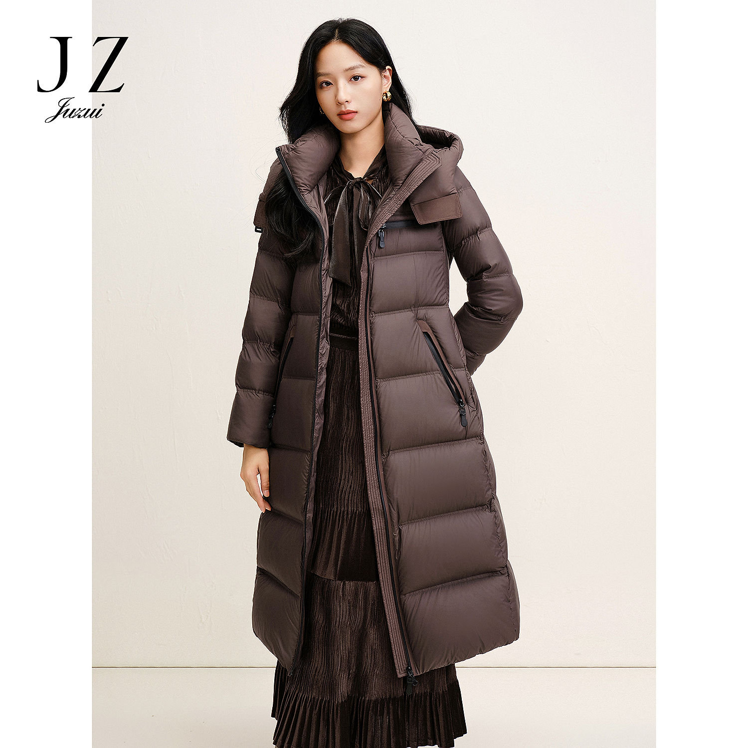 【丽公主专属】JUZUI玖姿JTFD03109撞色拉链长款鸭绒羽绒服女