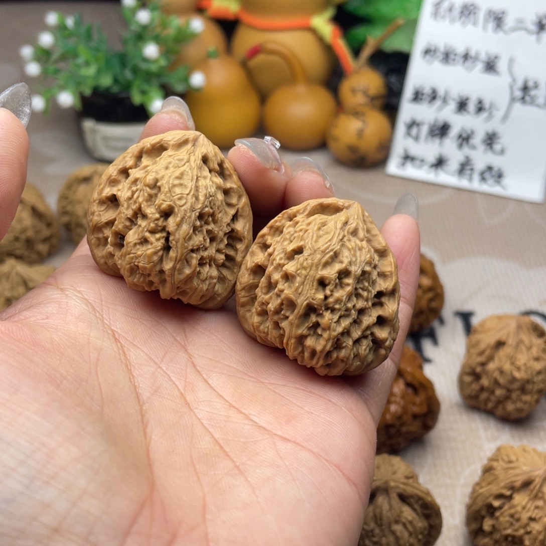 奥***山吊坠文玩核桃涿鹿南疆