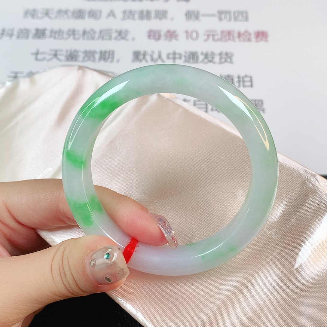 翡翠手镯未镶嵌缅甸天然1598