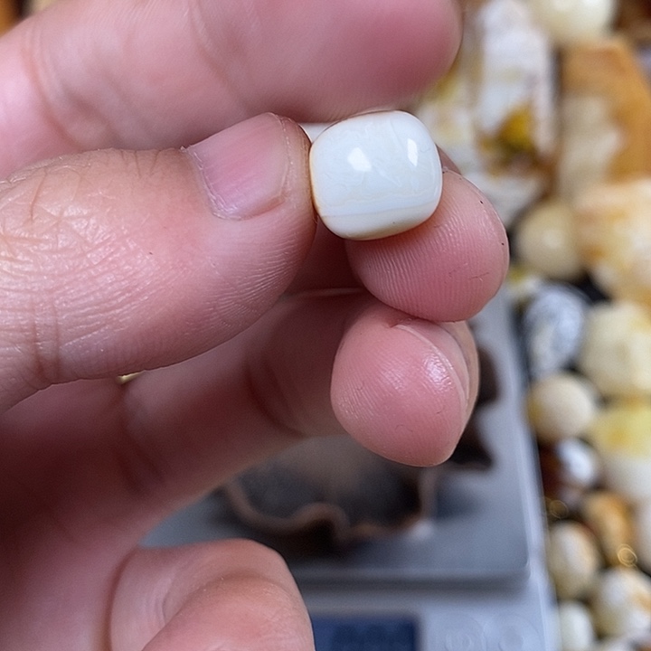 琥珀未镶嵌珠宝奇石我