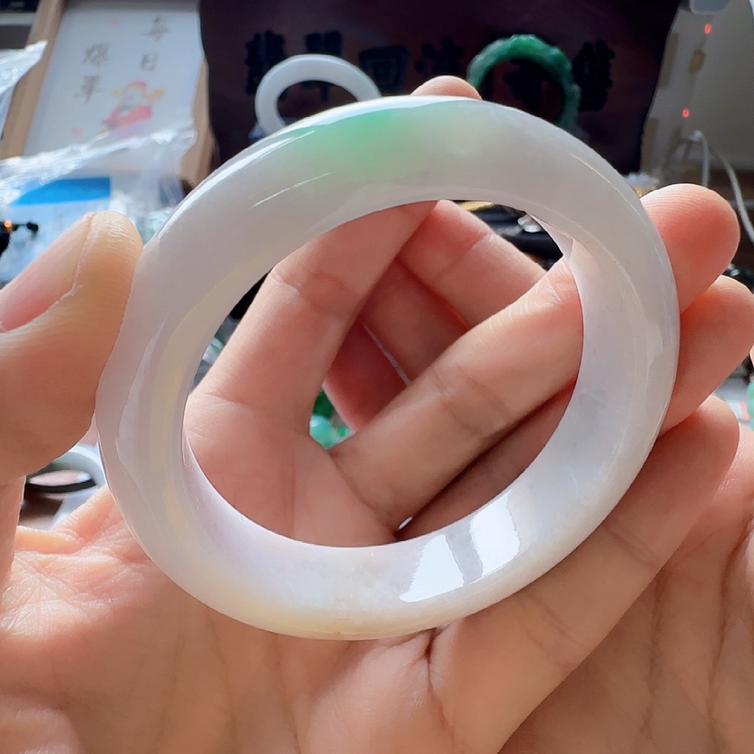 翡翠未镶嵌手镯翡翠260