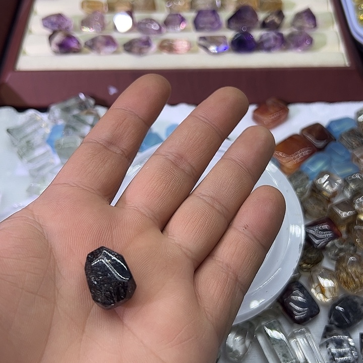 未镶嵌珠宝半成品水晶由****，7号